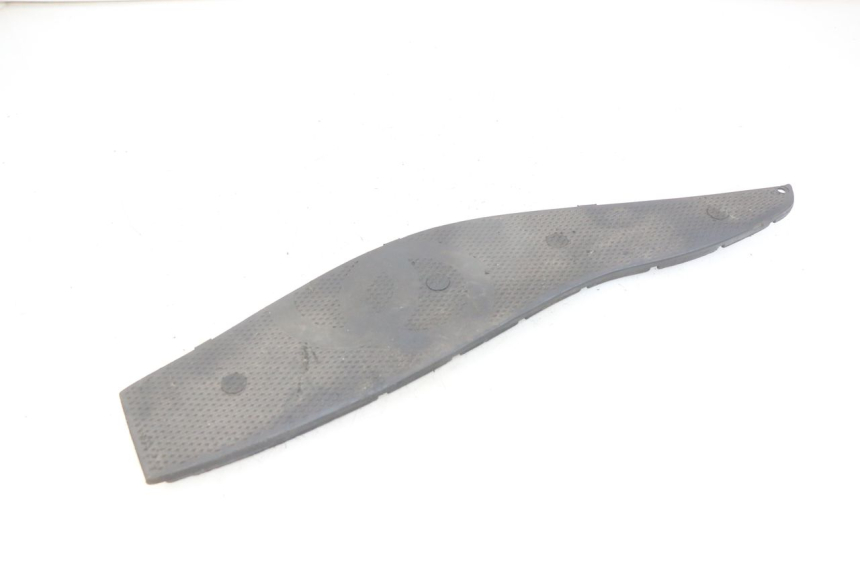 photo de MATA PODNÓŻKA GILERA NEXUS 125 (2007 - 2009) - Zoom stanu zużycia