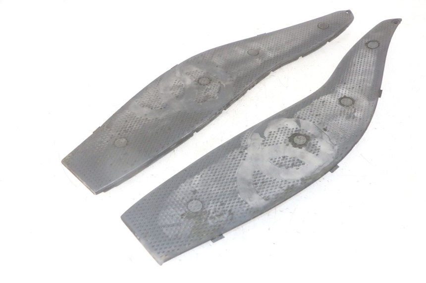 photo de MATA PODNÓŻKA GILERA NEXUS 125 (2009 - 2013) - Widok główny