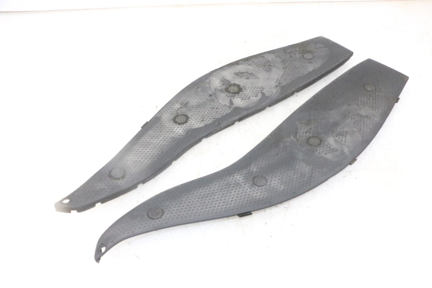 photo de MATA PODNÓŻKA GILERA NEXUS 125 (2009 - 2013) - Zoom stanu zużycia