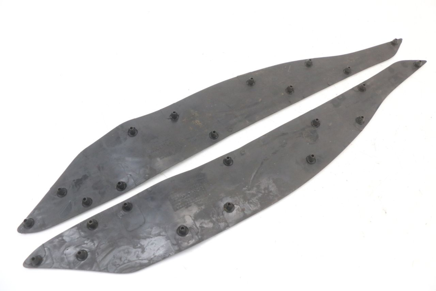 photo de MATA PODNÓŻKA HONDA PCX (JF28) 125 (2009 - 2011) - Zbliżenie techniczne