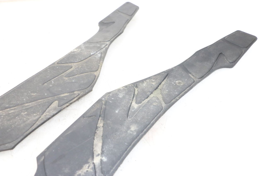 photo de MATA PODNÓŻKA DAELIM S3 125 (2010 - 2017) - Zoom stanu zużycia