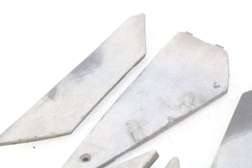 photo de MATA PODNÓŻKA APRILIA SR 2T 50 (2012 - 2017) - Inny kąt widzenia