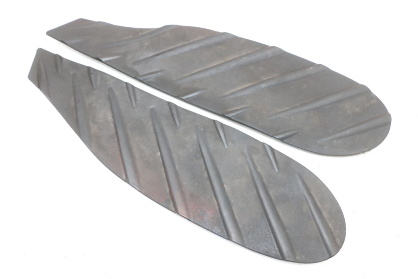 photo de MATA PODNÓŻKA APRILIA SR CARB LC 2T 50 (2004 - 2012) - Szczegół części