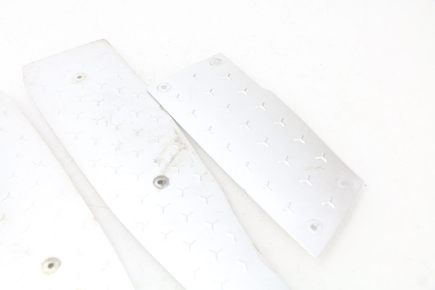 photo de MATA PODNÓŻKA RAZZO STEED 125 (2012 - 2018) - Inny kąt widzenia