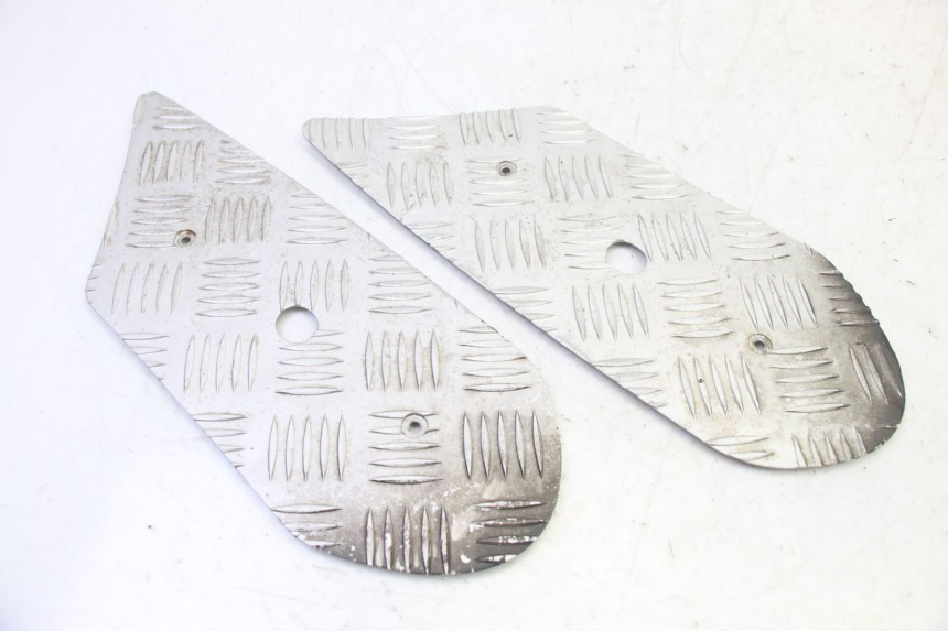 photo de MATA PODNÓŻKA PEUGEOT STREETZONE I 2T 50 (2018 - 2020) - Widok główny