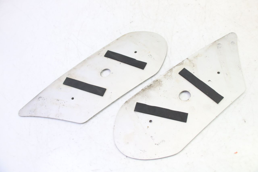 photo de MATA PODNÓŻKA PEUGEOT STREETZONE I 2T 50 (2018 - 2020) - Zbliżenie techniczne