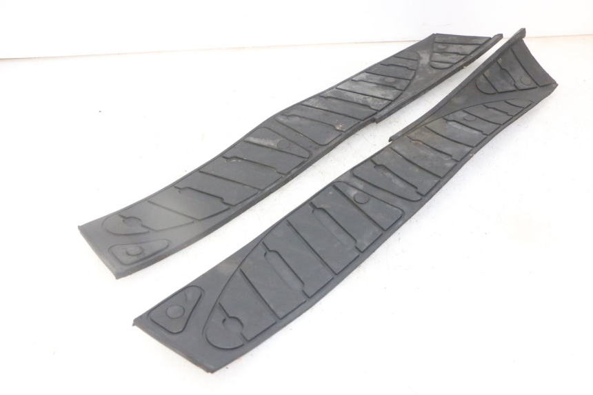 photo de MATA PODNÓŻKA PIAGGIO SUPER LX 125 (2000 - 2003) - Widok główny