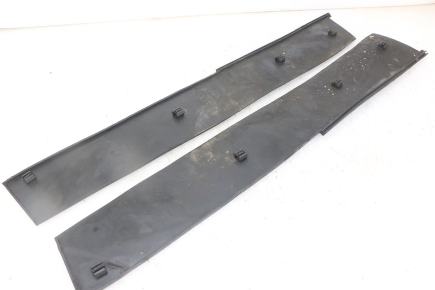 photo de MATA PODNÓŻKA PIAGGIO SUPER LX 125 (2000 - 2003) - Zoom stanu zużycia