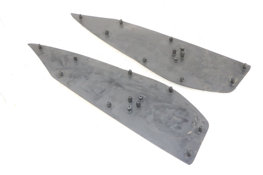 photo de MATA PODNÓŻKA YAMAHA XMAX X-MAX ABS 125 (2017 - 2020) - Szczegół części