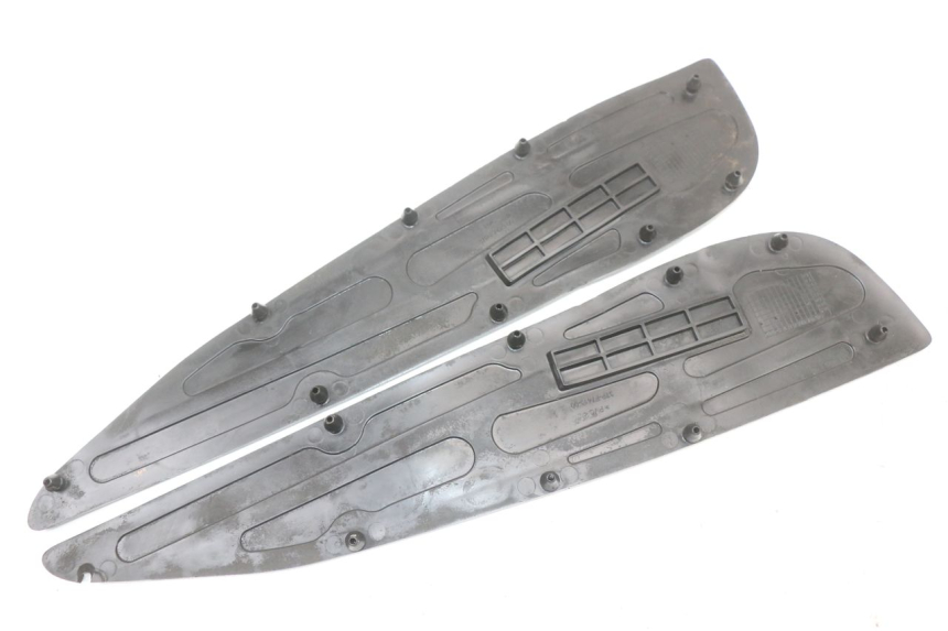 photo de MATA PODNÓŻKA YAMAHA X-MAX XMAX 125 (2010 - 2013) - Zoom stanu zużycia