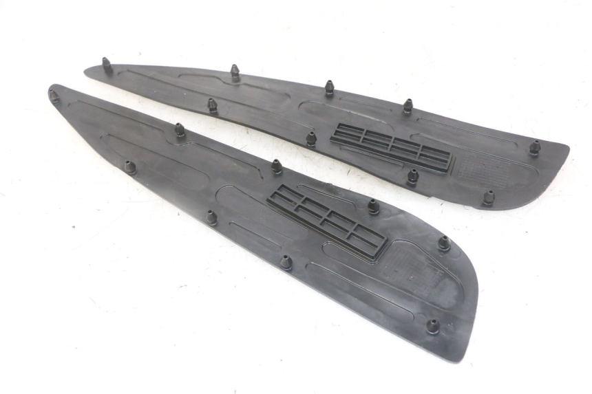 photo de MATA PODNÓŻKA YAMAHA X-MAX XMAX 125 (2010 - 2013) - Zoom stanu zużycia