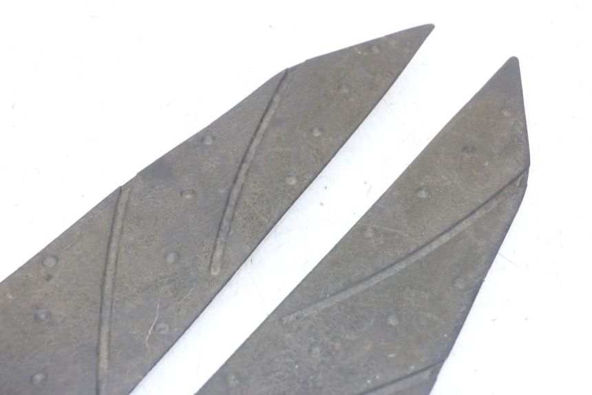 photo de MATA PODNÓŻKA YAMAHA X-MAX XMAX 250 (2006 - 2009) - Zbliżenie techniczne