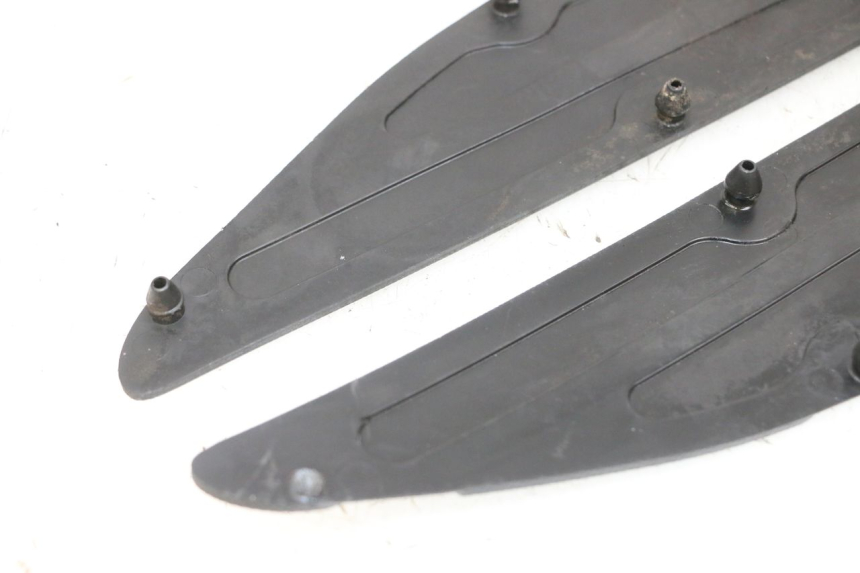 photo de MATA PODNÓŻKA YAMAHA X-MAX XMAX 125 (2010 - 2013) - Szczegół części