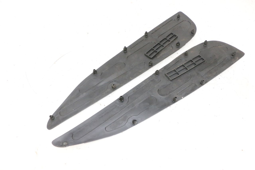 photo de MATA PODNÓŻKA YAMAHA X-MAX XMAX 125 (2010 - 2013) - Punkty mocowania