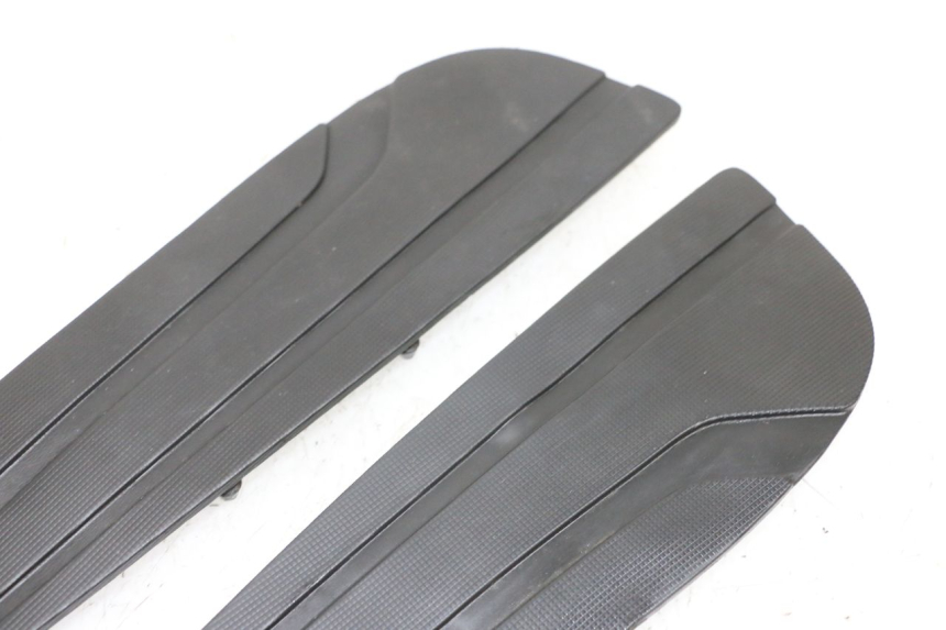 photo de MATA PODNÓŻKA YAMAHA X-MAX XMAX 125 (2010 - 2013) - Część sprawdzona