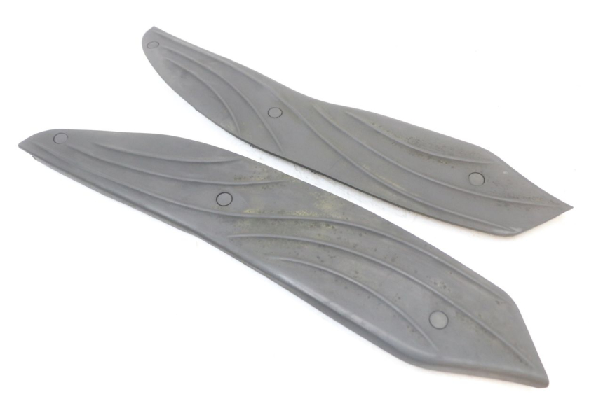 photo de MATA PODNÓŻKA PIAGGIO X10 125 (2012 - 2017) - Szczegół części