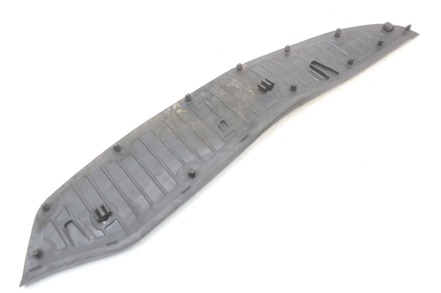 photo de MATA PODNÓŻKA PIAGGIO X10 125 (2012 - 2017) - Widok ogólny