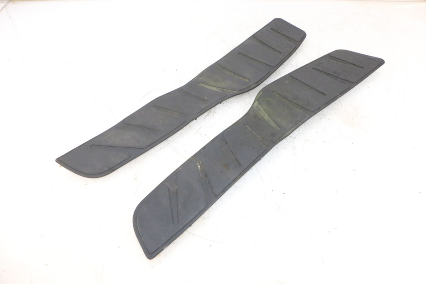 photo de MATA PODNÓŻKA PIAGGIO X8 125 (2004 - 2007) - Widok główny