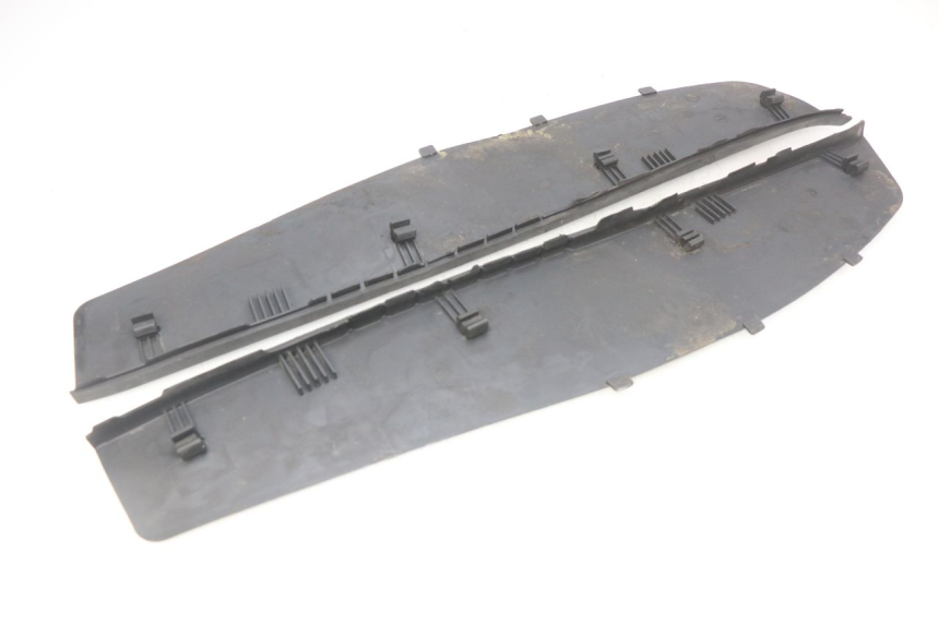 photo de MATA PODNÓŻKA PIAGGIO X9 EVOLUTION 250 (2003 - 2007) - Szczegół części