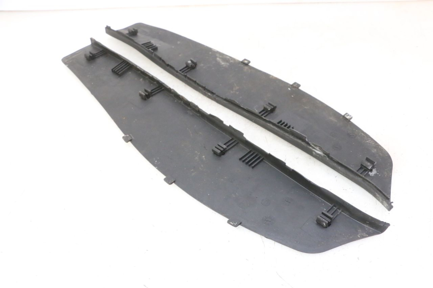 photo de MATA PODNÓŻKA PIAGGIO X9 EVOLUTION 125 (2003 - 2007) - Zoom stanu zużycia