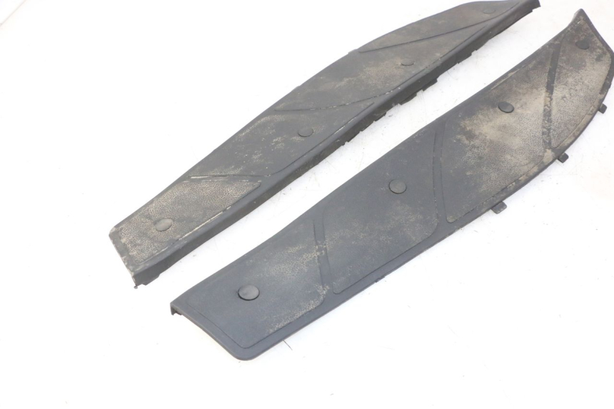 photo de MATA PODNÓŻKA PIAGGIO X9 EVOLUTION 125 (2003 - 2007) - Punkty mocowania