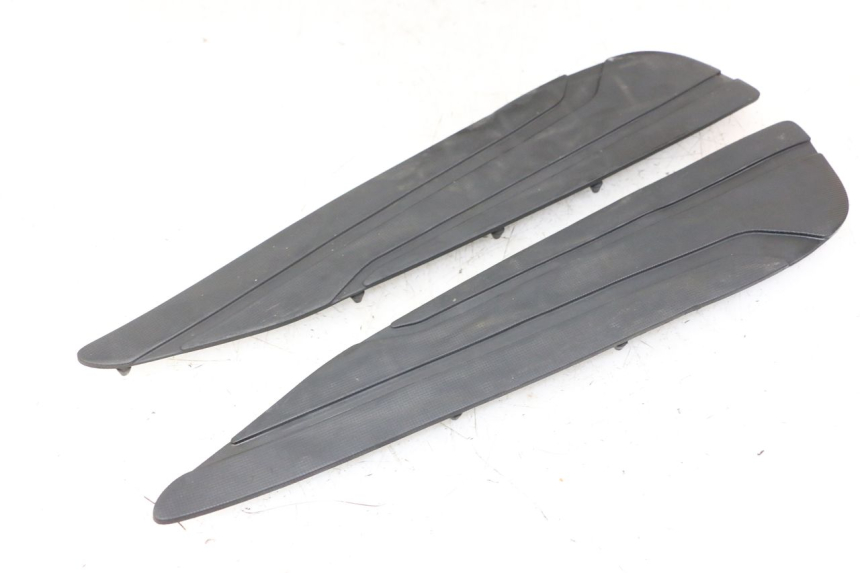 photo de MATA PODNÓŻKA YAMAHA X-MAX XMAX ABS 250 (2010 - 2014) - Widok główny