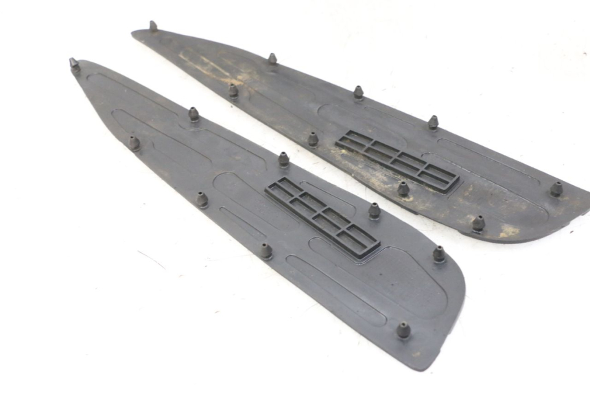 photo de MATA PODNÓŻKA YAMAHA X-MAX XMAX ABS 250 (2010 - 2014) - Zoom stanu zużycia