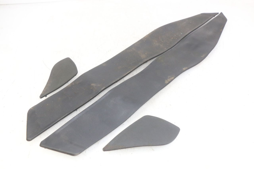 photo de MATA PODNÓŻKA YAMAHA YP MAJESTY 400 (2004 - 2008) - Widok główny