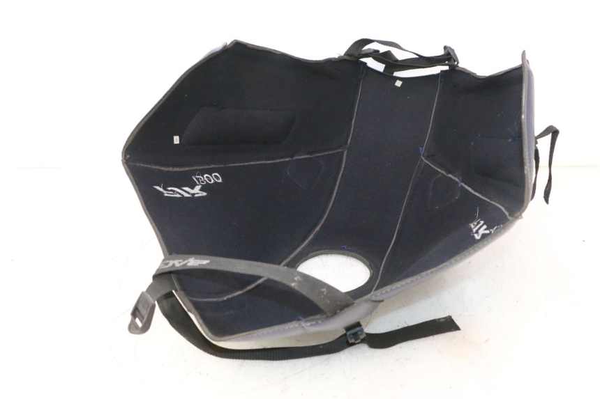 photo de PODKŁADKA NA ZBIORNIK YAMAHA FJR 1300 (2001 - 2005) - Szczegół części