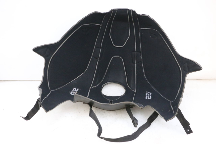 photo de MATA NA ZBIORNIK PALIWA BMW R GS 1250 (2021 - 2024) - Zbliżenie techniczne