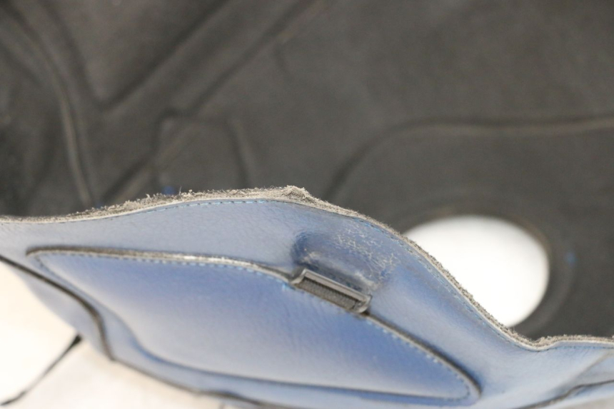 photo de MATA NA ZBIORNIK PALIWA YAMAHA TDM ABS 900 (2002 - 2014) - Szczegół części