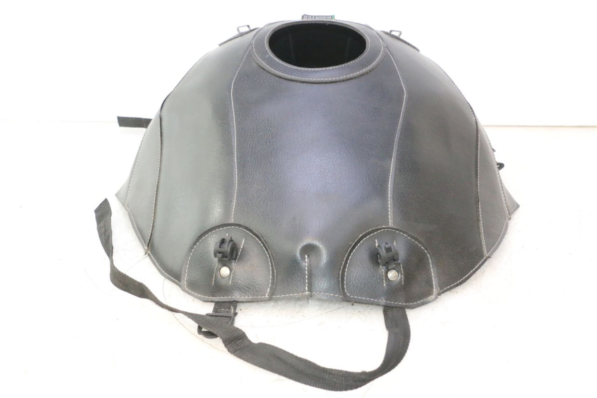 photo de PODKŁADKA NA ZBIORNIK KAWASAKI ZZR 600 (1995 - 2004) - Zbliżenie techniczne
