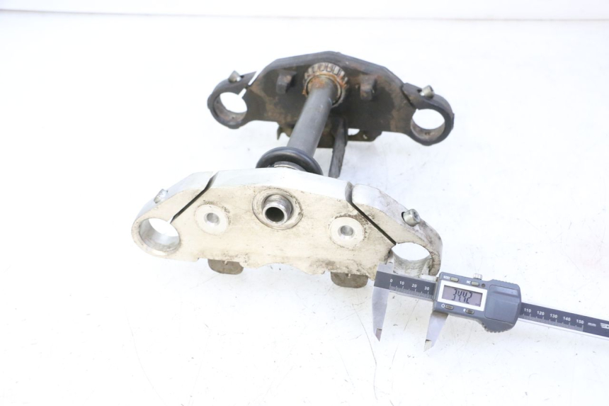 photo de TRÓJNIK WIDEŁEK HYOSUNG GV AQUILA 125 (2000 - 2009) - Zoom stanu zużycia