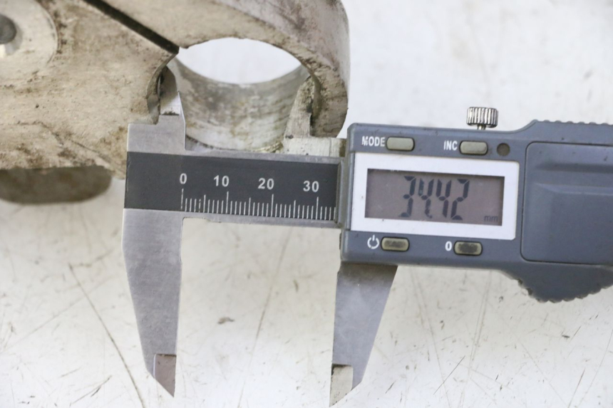 photo de TRÓJNIK WIDEŁEK HYOSUNG GV AQUILA 125 (2000 - 2009) - Inny kąt widzenia