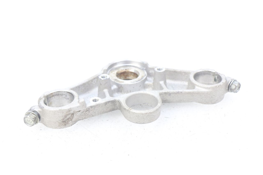 photo de TRZPIEŃ WIDEŁEK HONDA CBR R 125 (2003 - 2006) - Zbliżenie techniczne