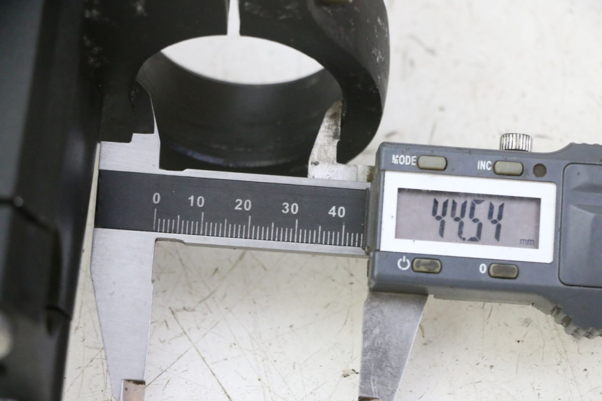 photo de TRZPIEŃ WIDEŁEK PROBIKE DIRT 140 - Zbliżenie techniczne