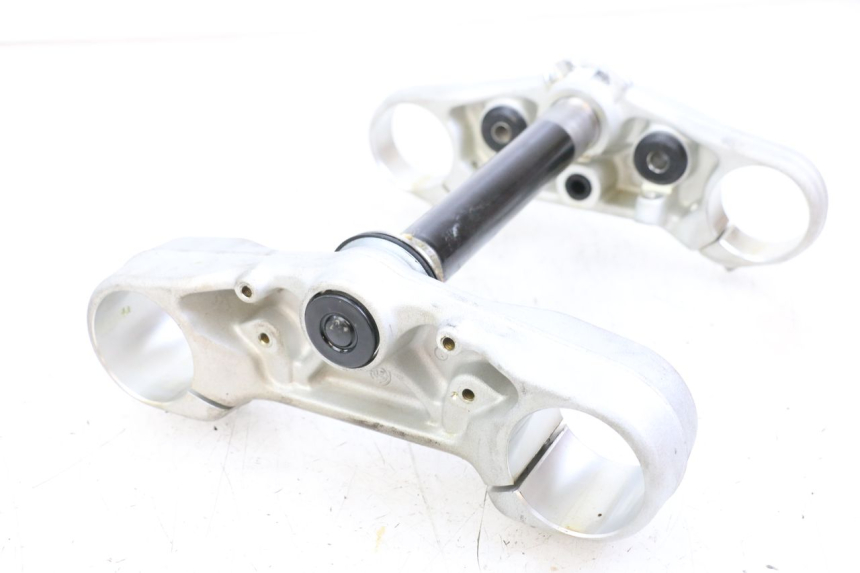 photo de TRÓJNIK WIDEŁEK HUSQVARNA SVARTPILEN 401 (2018 - 2023) - Zbliżenie techniczne