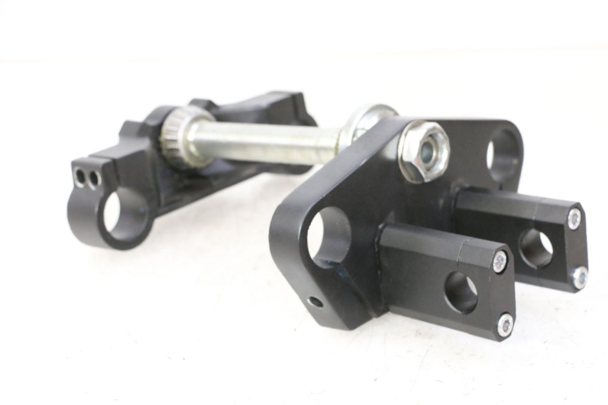 photo de TRÓJNIK WIDEŁEK APOLLO RFZ 125 - Zbliżenie techniczne