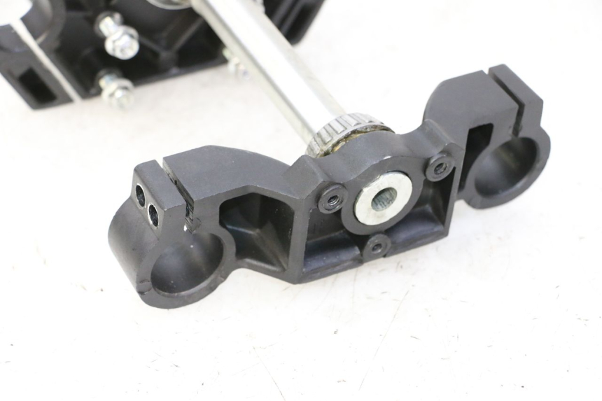 photo de TRÓJNIK WIDEŁEK APOLLO RFZ 125 - Część sprawdzona