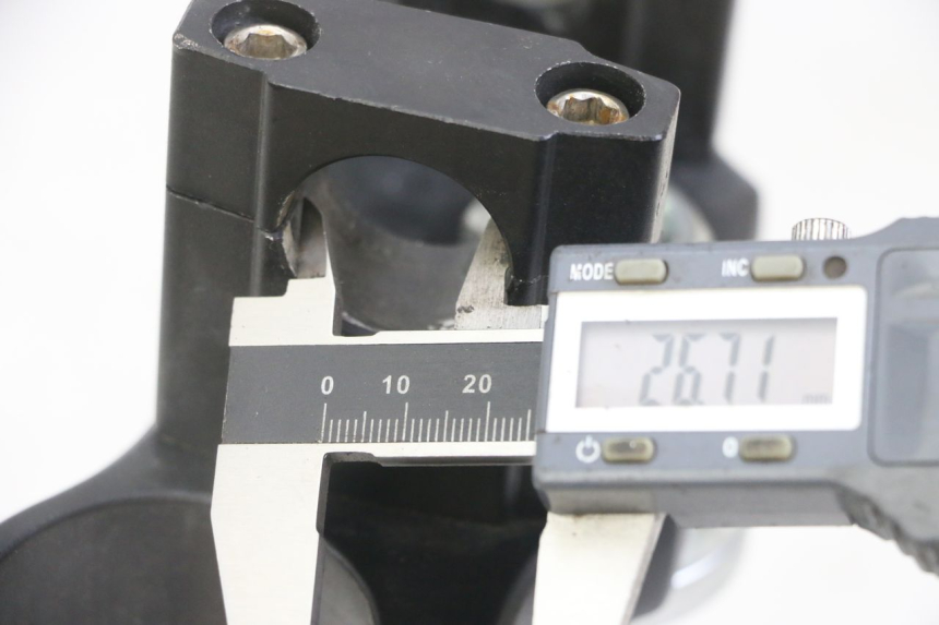 photo de TRÓJNIK WIDEŁEK APOLLO RXF 125 - Zoom stanu zużycia