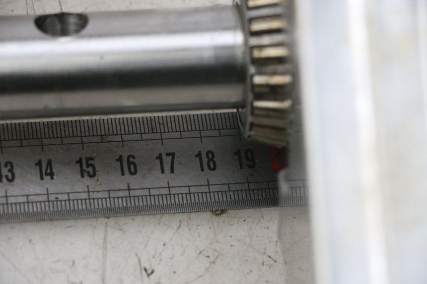 photo de TRÓJNIK WIDEŁEK HARLEY DAVIDSON SPORTSTER XL CUSTOM 1200 (2003 - 2004) - Zbliżenie techniczne