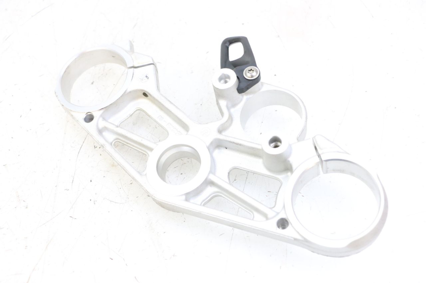 photo de Górna obejma widelca BMW S RR ABS S1000RR 1000 (2015 - 2018) - Zoom stanu zużycia