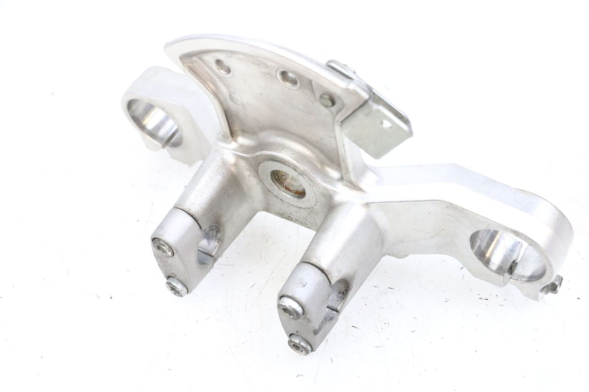 photo de Górna obejma widelca SUZUKI BURGMAN 650 (2013 - 2020) - Widok ogólny