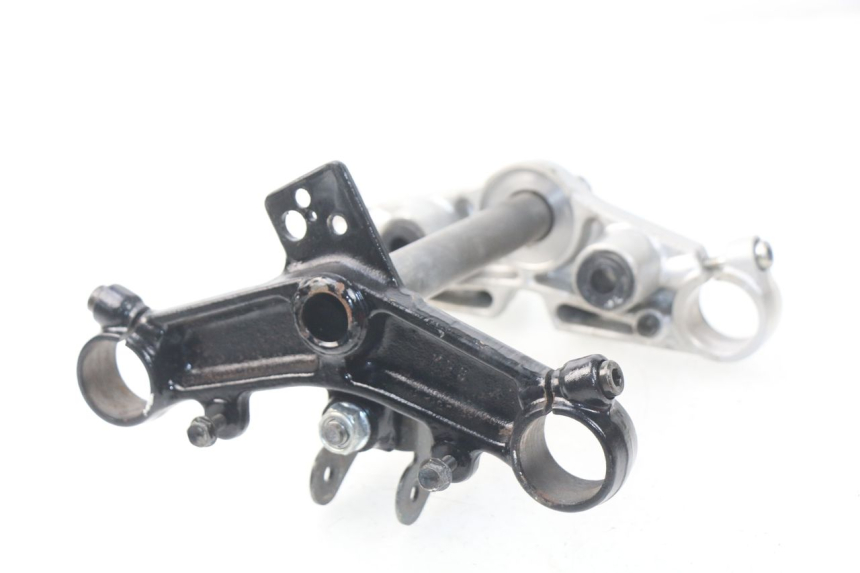 photo de Górna obejma widelca HONDA CA REBEL 125 (1995 - 2001) - Widok ogólny