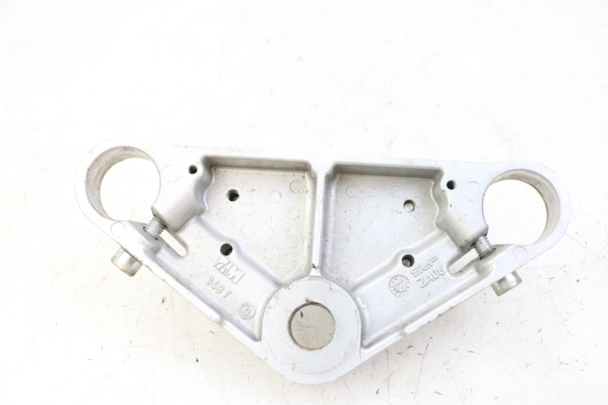 photo de Górna obejma widelca APRILIA CLASSIC 125 (1995 - 2001) - Inny kąt widzenia