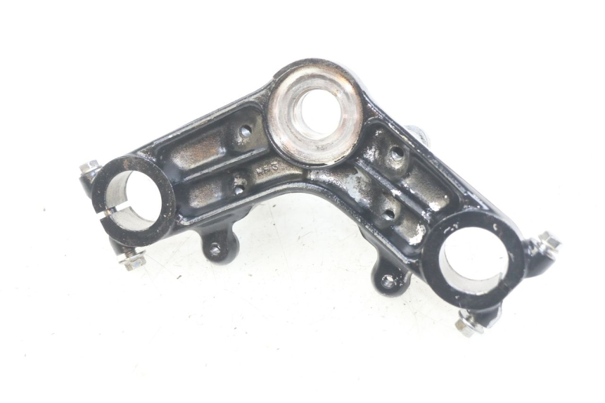 photo de Górna obejma widelca HONDA CM 125 (1983 - 2003) - Zoom stanu zużycia