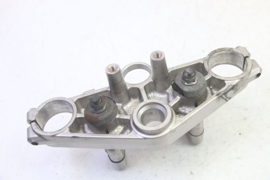 photo de Górna obejma widelca SUZUKI DL V STROM 1000 (2002 - 2007) - Punkty mocowania