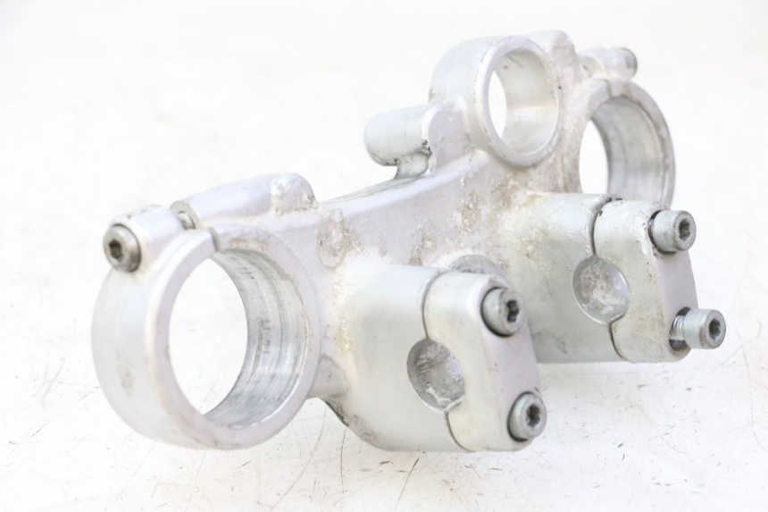 photo de Górna obejma widelca APRILIA ETX 125 (1998 - 2002) - Szczegół części