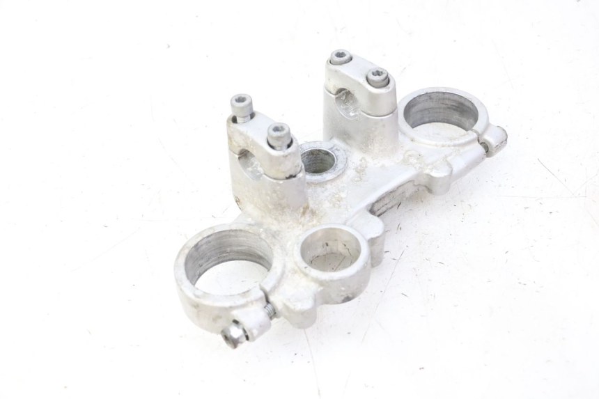 photo de Górna obejma widelca APRILIA ETX 125 (1998 - 2002) - Oznaczenia i referencje