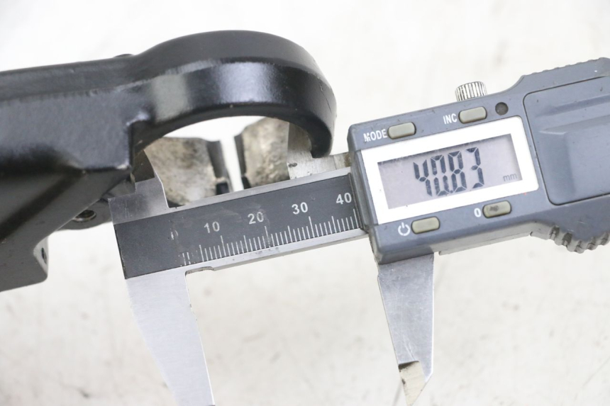 photo de Górna obejma widelca YAMAHA FJ 3CX 1200 (1986 - 1996) - Szczegół części